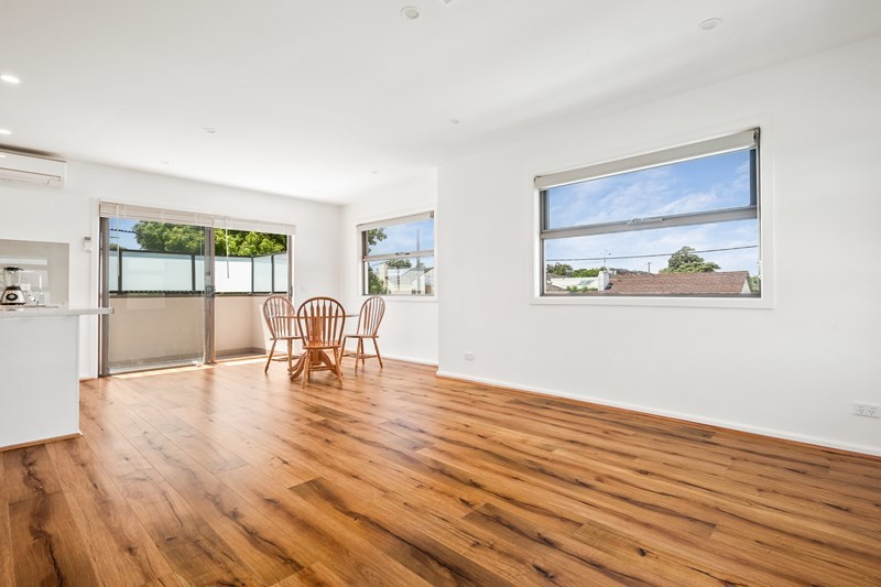 1 Emerald Street, Preston, VIC 3072, Preston - Thumbnail 2