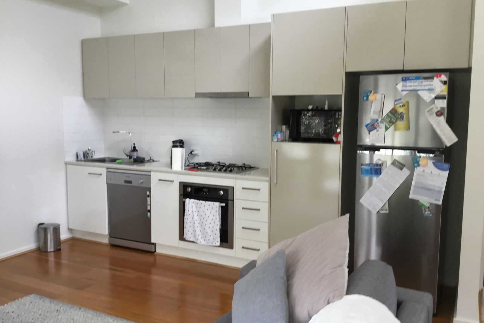 1 Erinvale Close, Mooroolbark, VIC 3138 - Thumbnail 2 - 06/01/2026