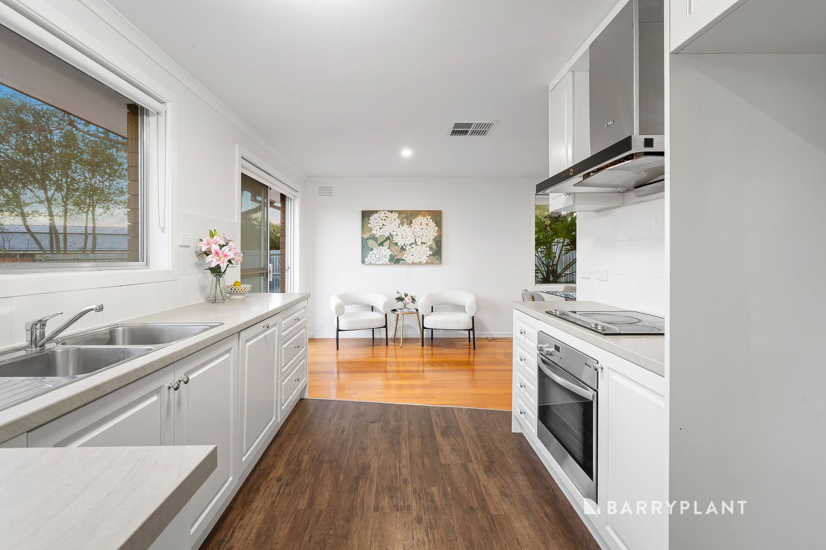 1 Eton Square, Wantirna, VIC 3152, Wantirna - Thumbnail 3