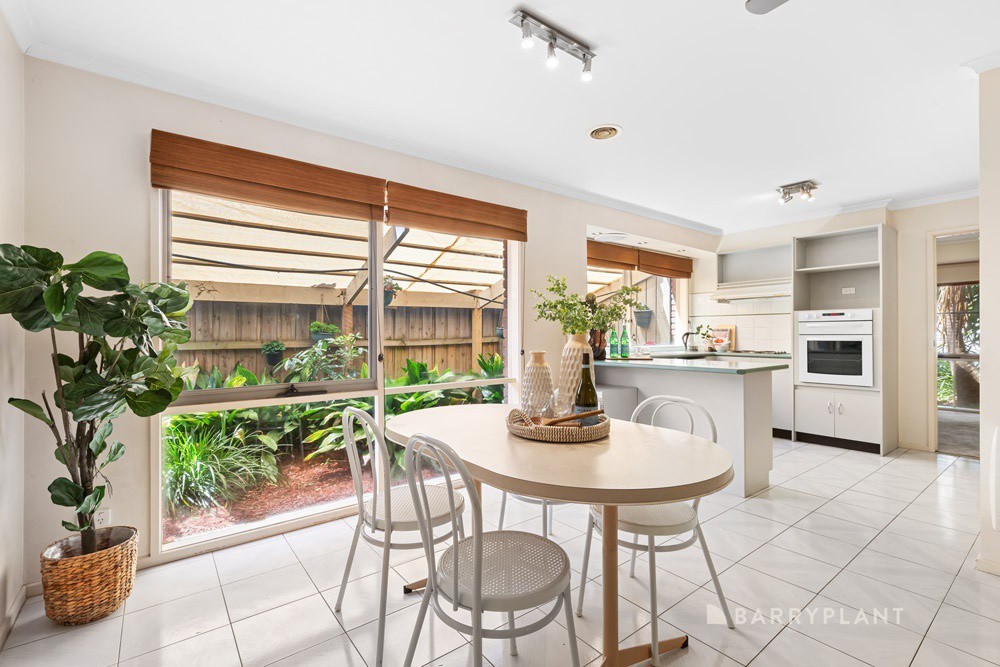 1 Fairwyn Close, Mill Park, VIC 3082, Mill Park - Thumbnail 4