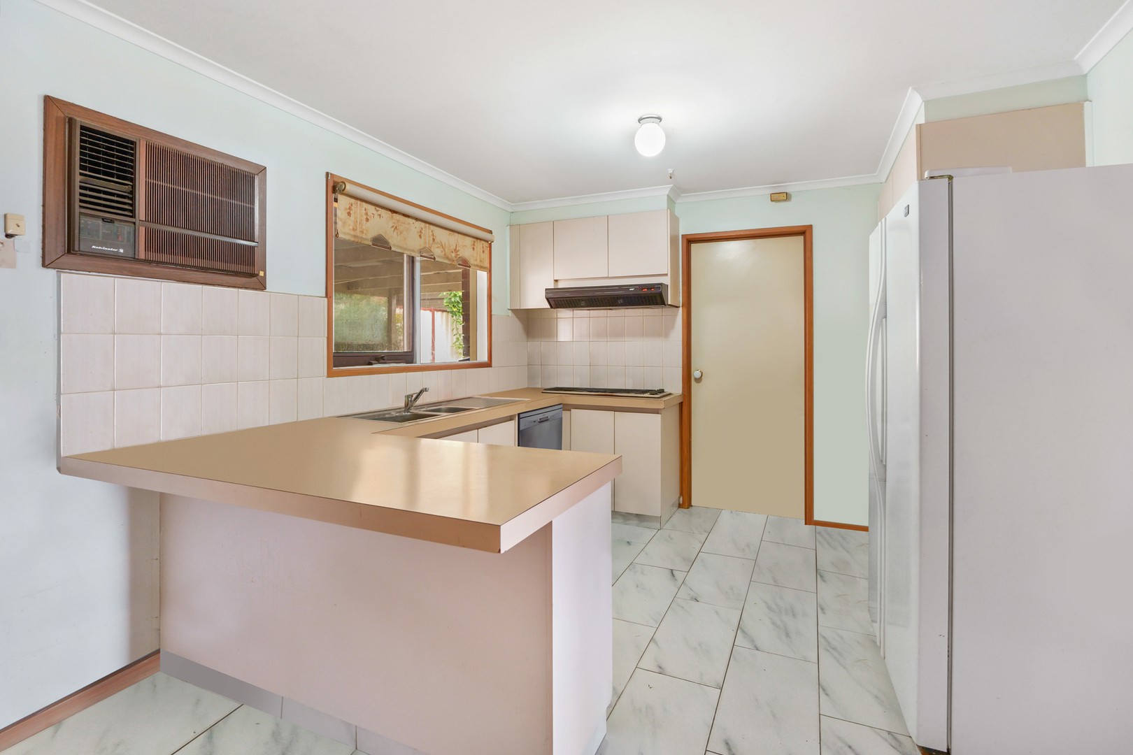 1 Falcon Walk, Kings Park, VIC 3021, Kings Park - Thumbnail 3
