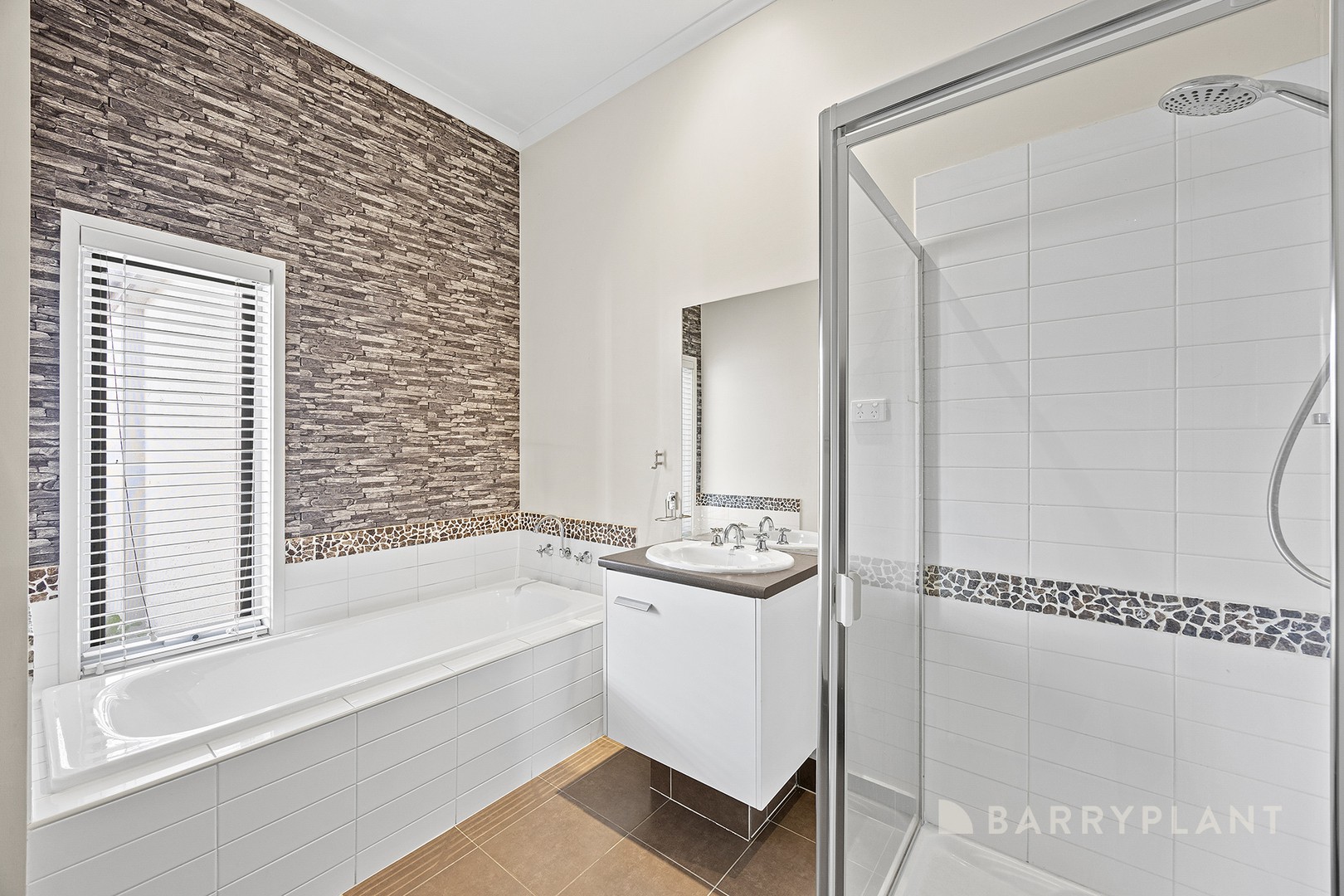 1 Fallingwater Drive, Pakenham, VIC 3810, Pakenham - Thumbnail 7