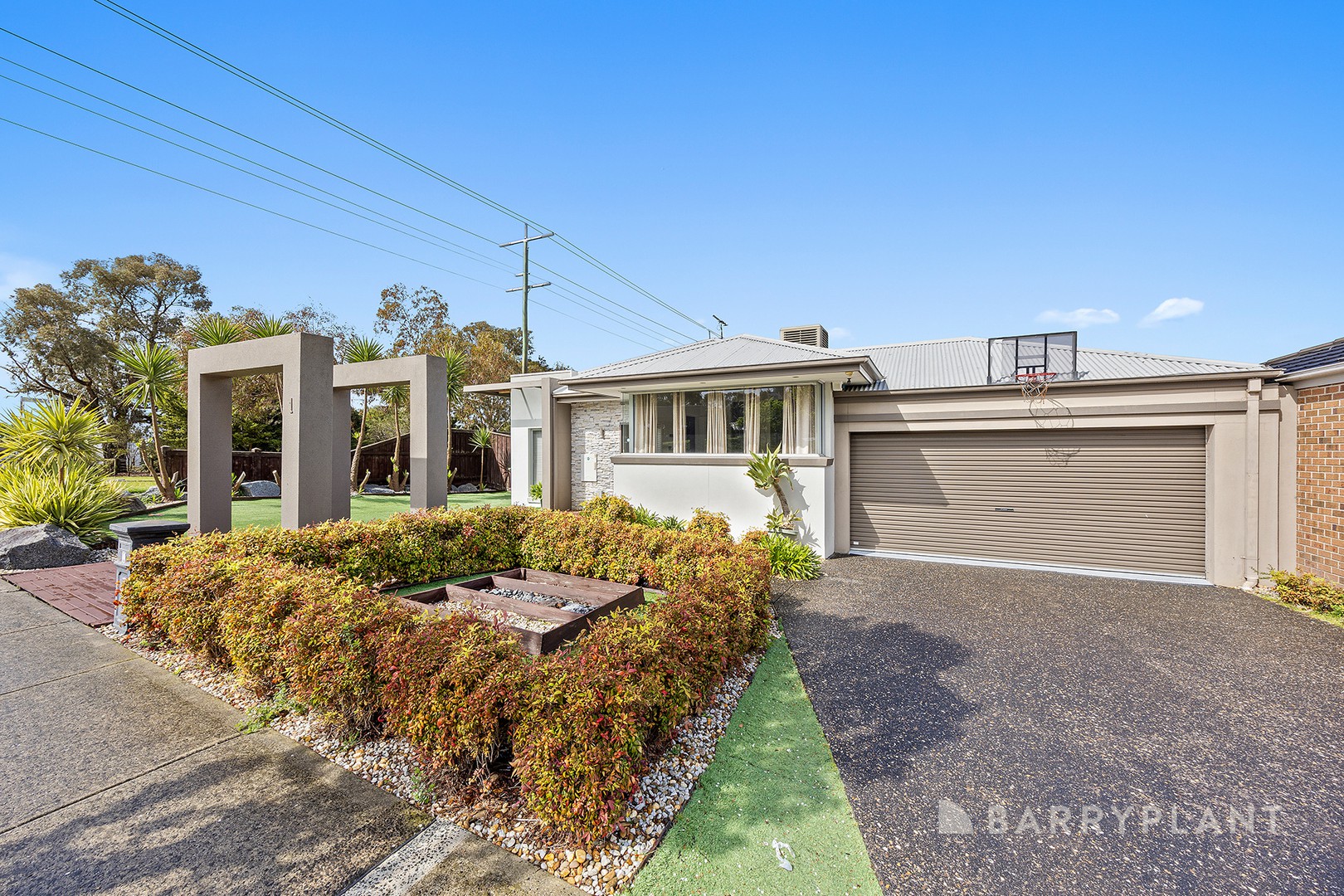 1 Fallingwater Drive, Pakenham, VIC 3810, Pakenham - Thumbnail 2