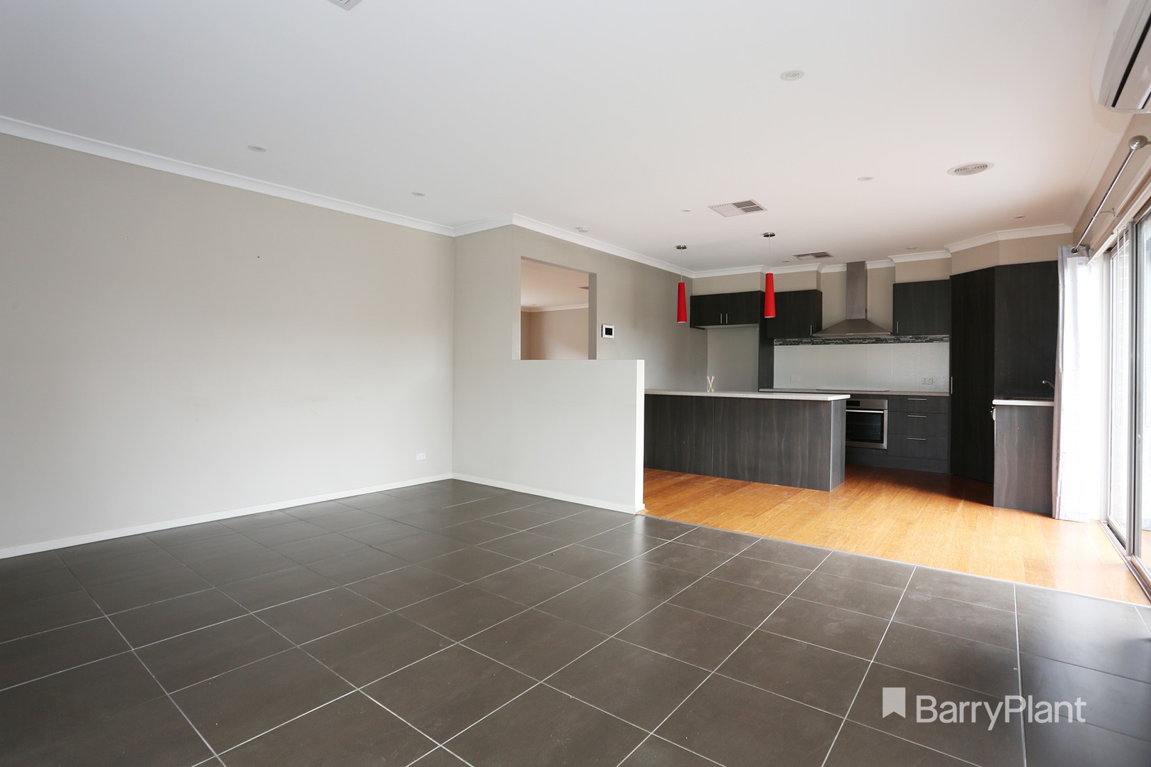 1 Fazeley Close, Clyde North, VIC 3978 - Thumbnail 1 - 01/09/2026