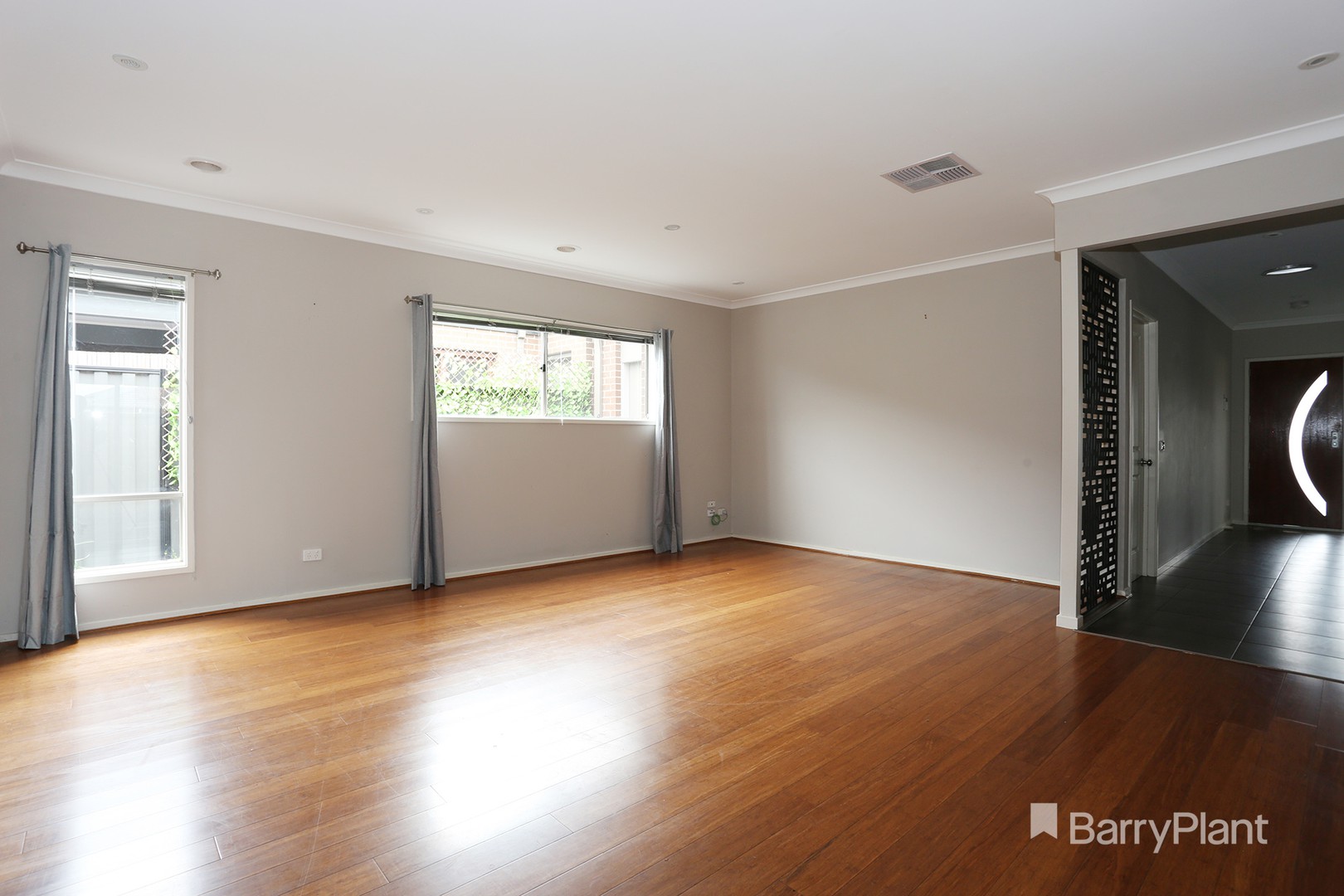 1 Fazeley Close, Clyde North, VIC 3978, Clyde North - Thumbnail 5