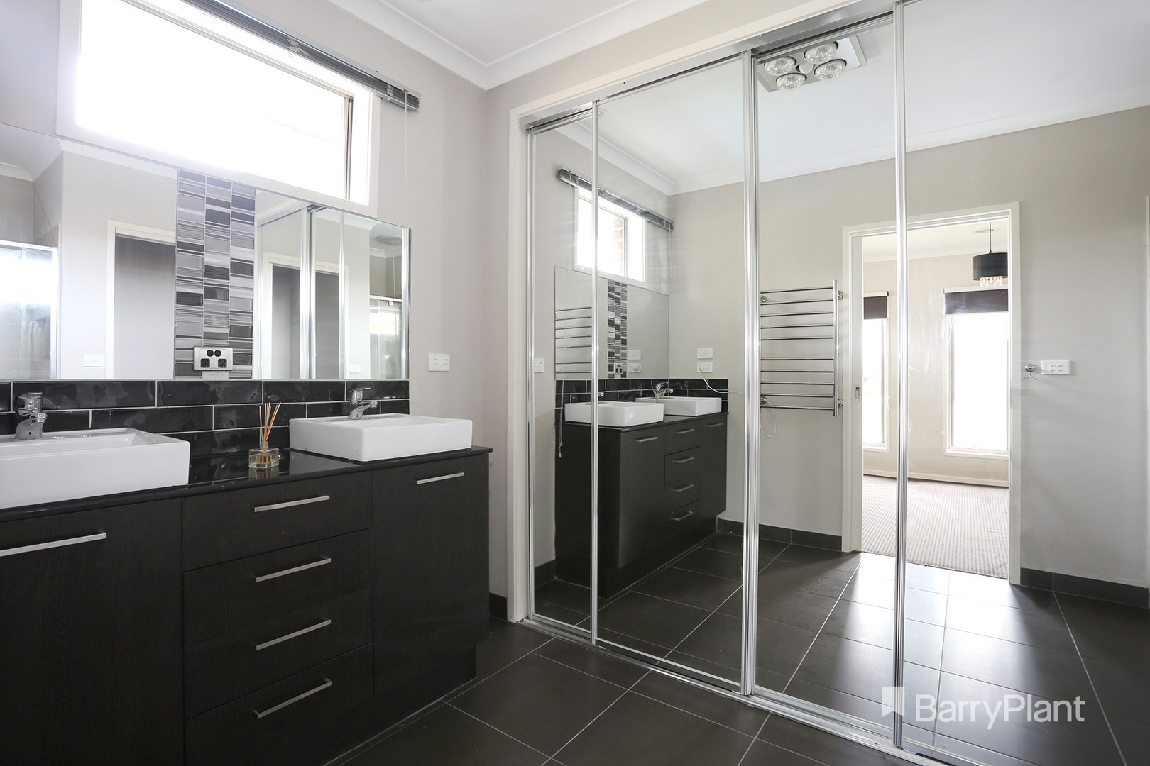1 Fazeley Close, Clyde North, VIC 3978, Clyde North - Thumbnail 8