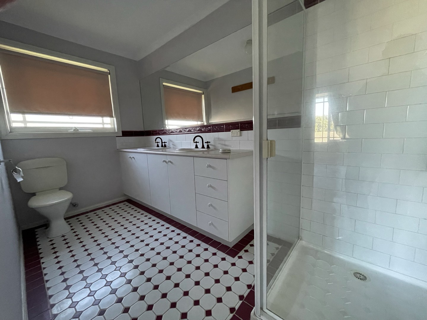 1 Fernshaw Place, Sunbury, VIC 3429 - Thumbnail 2 - 02/07/2021