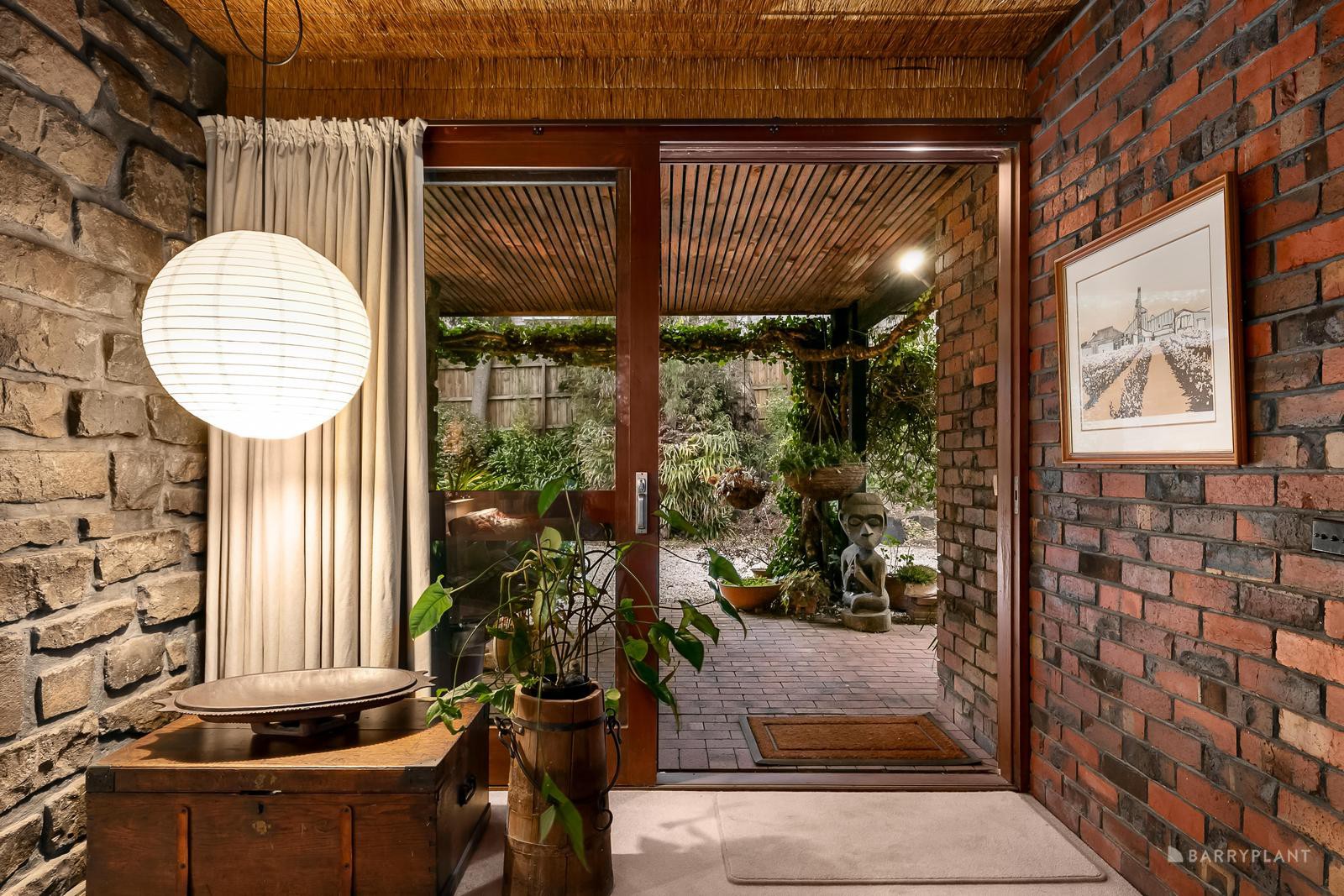 1 Fran Court, Templestowe Lower, VIC 3107, Templestowe Lower - Thumbnail 3