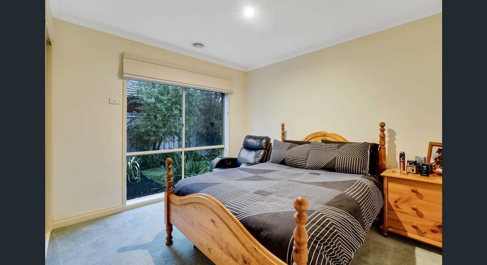 1 Galloway Place, Caroline Springs, VIC 3023, Caroline Springs - Thumbnail 8