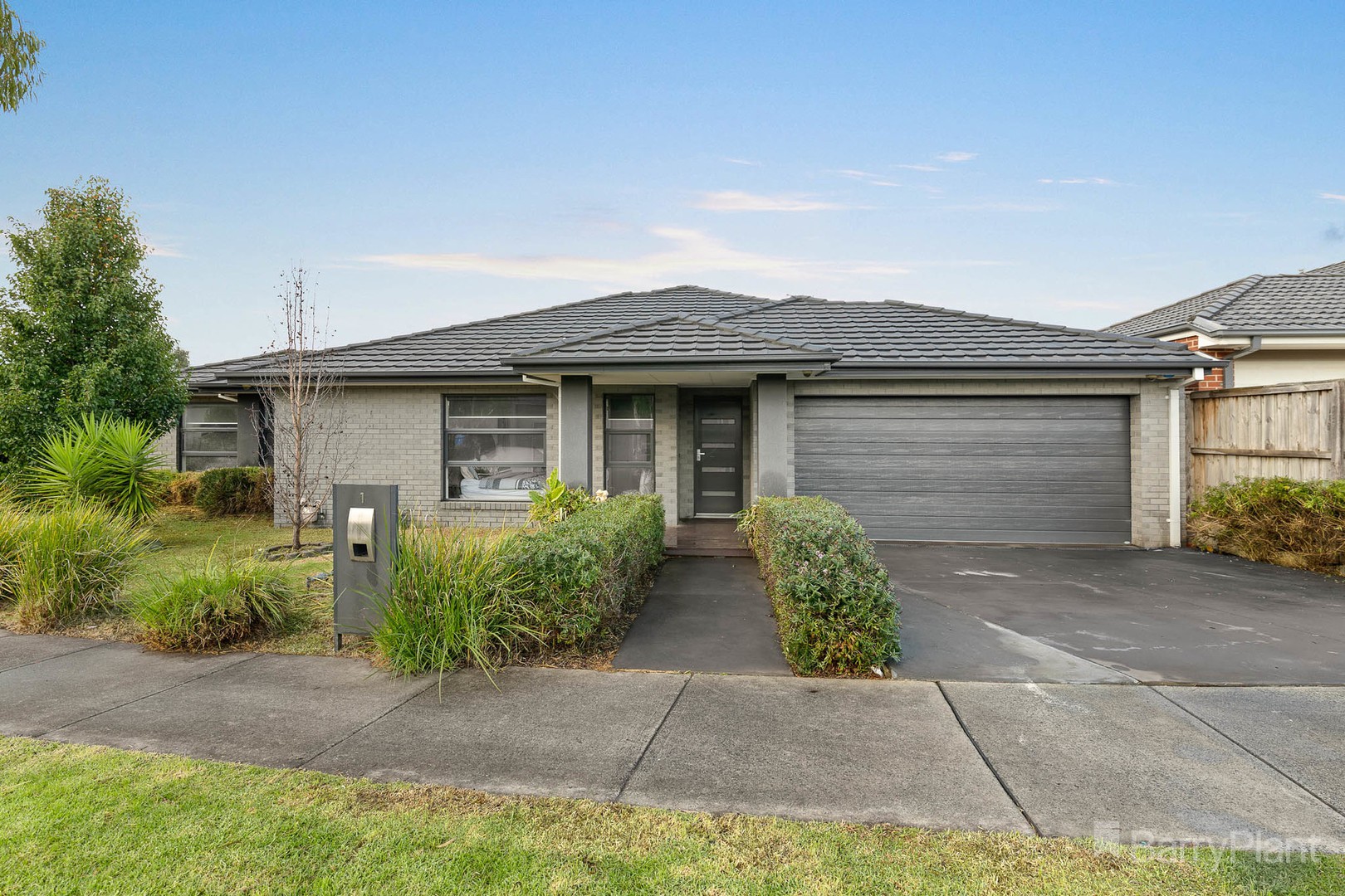 1 Gamaret Place, Berwick, VIC 3806, Berwick - Image 1