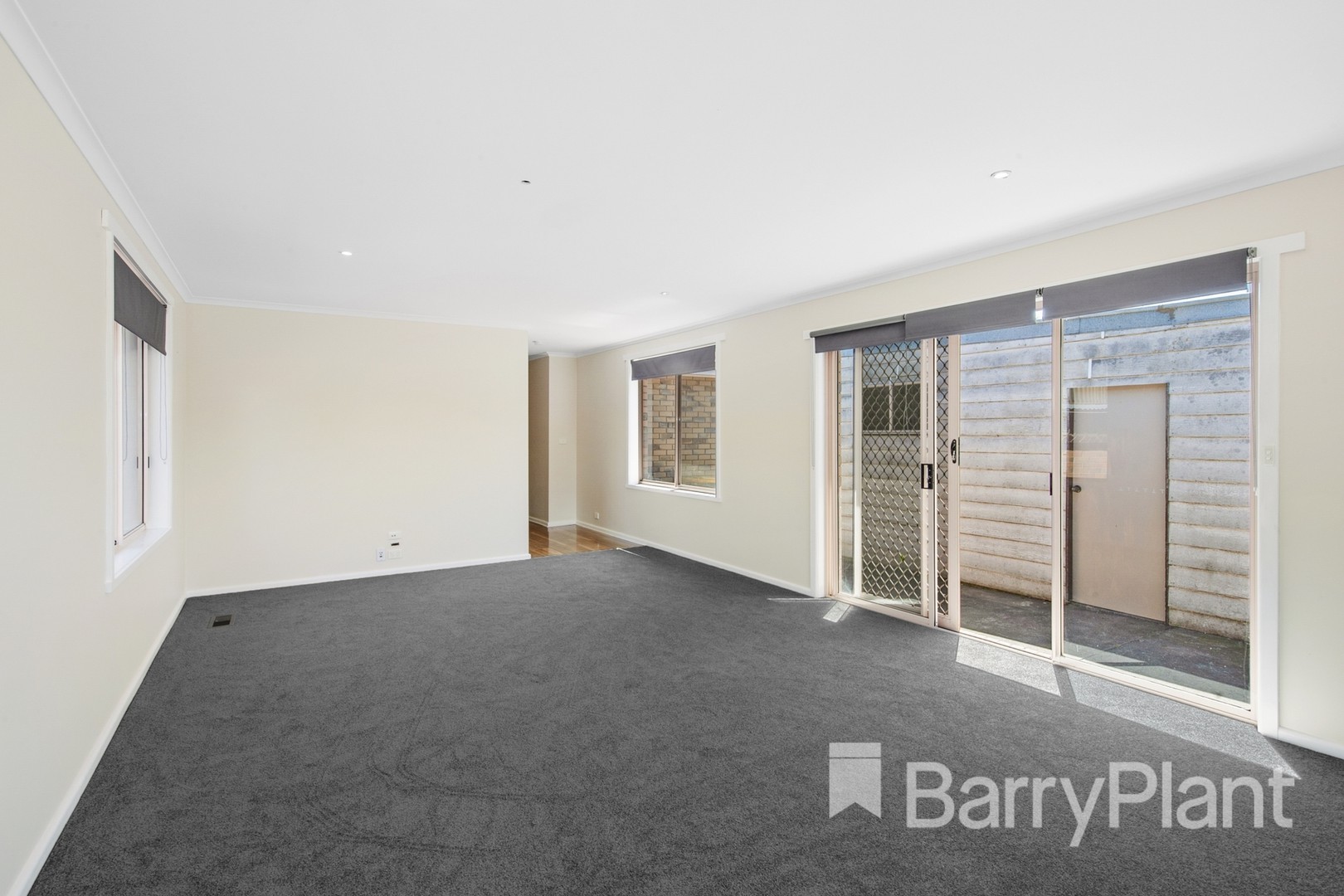 1 Glenda Street, Wendouree, VIC 3355, Wendouree - Thumbnail 5