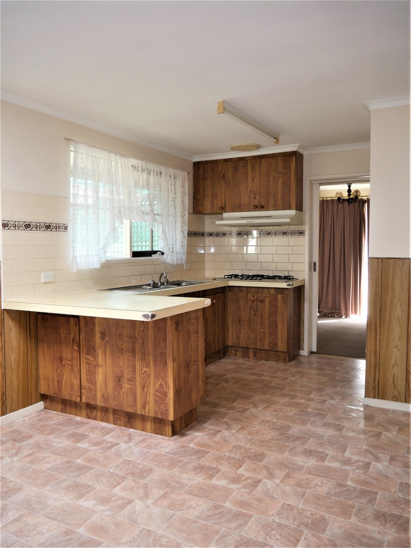 1 Glenelg Court, Brookfield, VIC 3338 - Thumbnail 2 - 04/10/2021