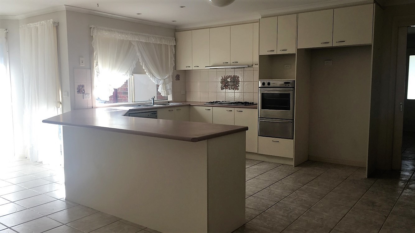 1 Glenisla Way, Berwick, VIC 3806, Berwick - Thumbnail 4