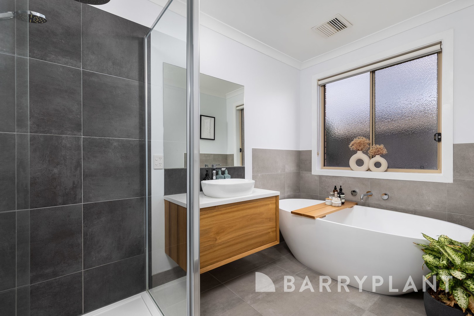 1 Glider Street, Point Cook, VIC 3030, Point Cook - Thumbnail 6