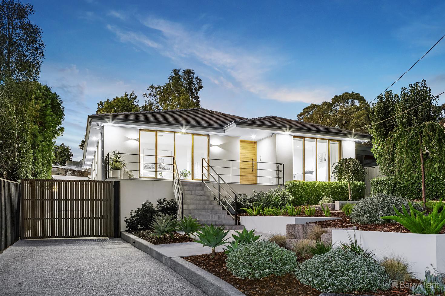 1 Gordon Court, Viewbank, VIC 3084, Viewbank - Thumbnail 2
