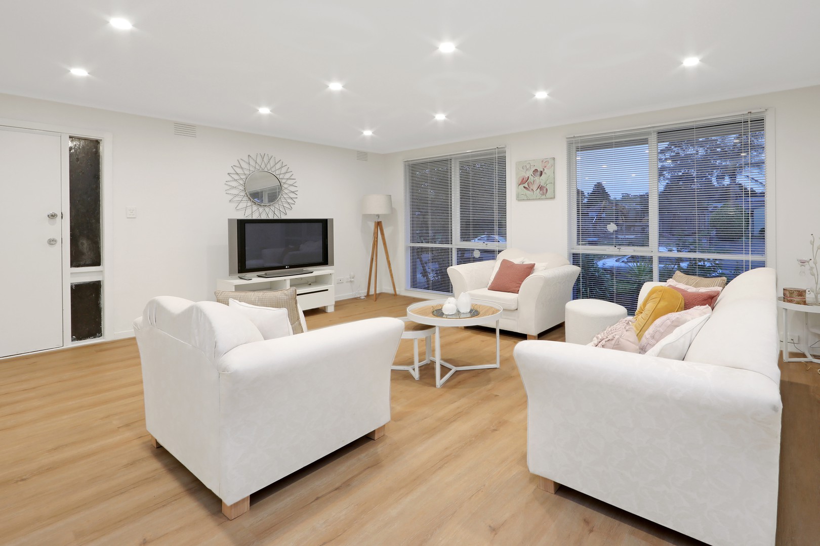1 Goulburn Drive, Rowville, VIC 3178, Rowville - Thumbnail 2