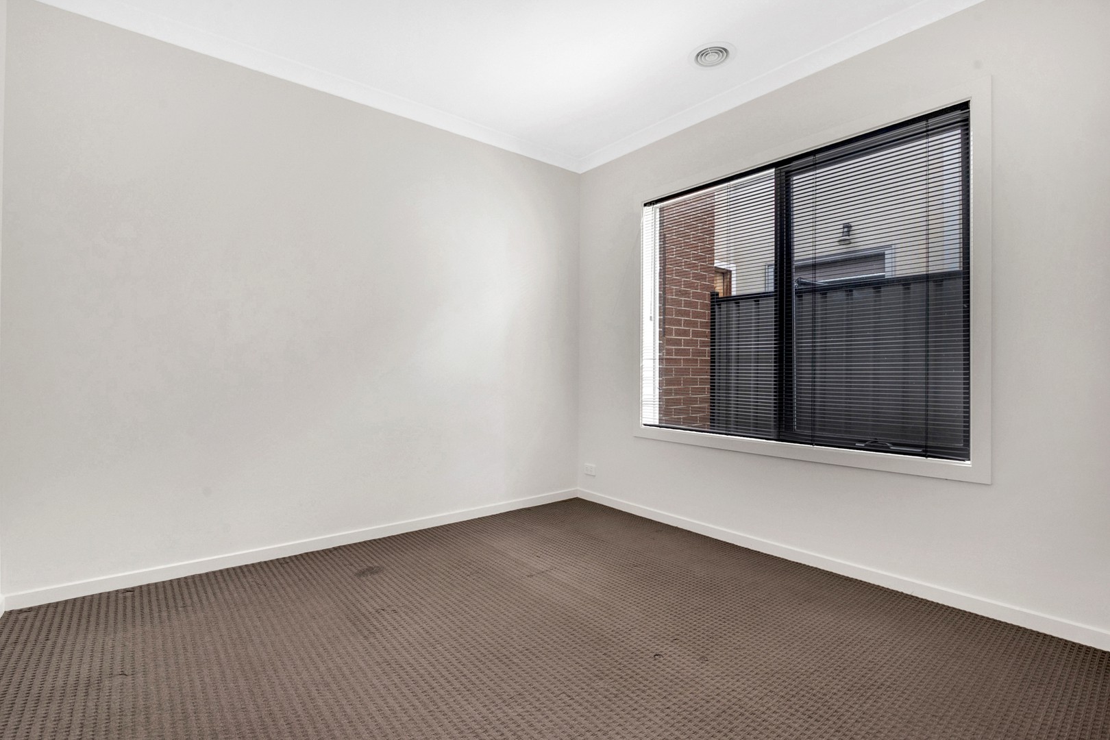 1 Hadley Lane, Craigieburn, VIC 3064, Craigieburn - Thumbnail 8
