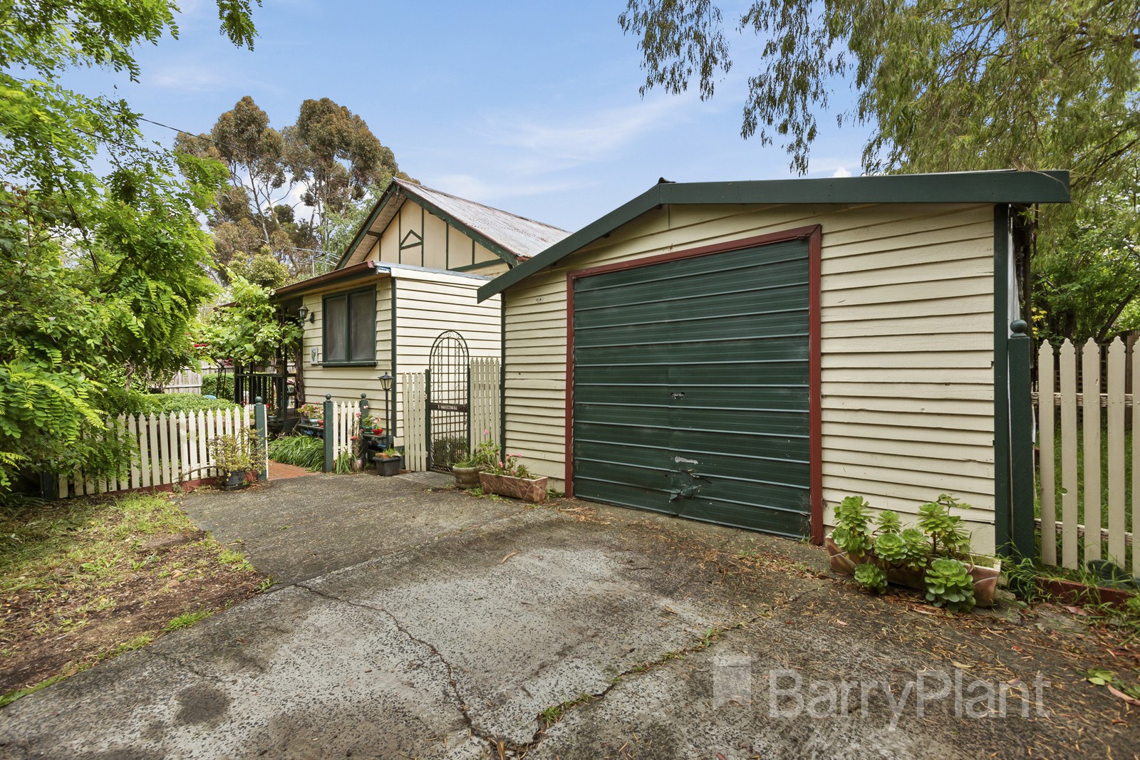 1 Hamilton RoadBayswater North, VIC 3153, Bayswater North - Thumbnail 2