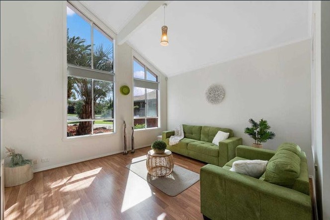 1 Hanslow Way, Taylors Lakes, VIC 3038, Taylors Lakes - Thumbnail 4