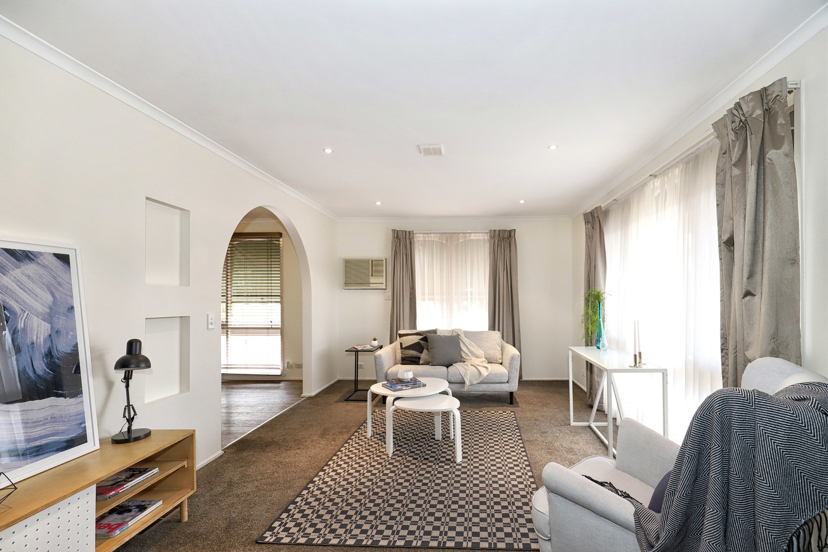 1 Harper Close, Craigieburn, VIC 3064, Craigieburn - Thumbnail 2
