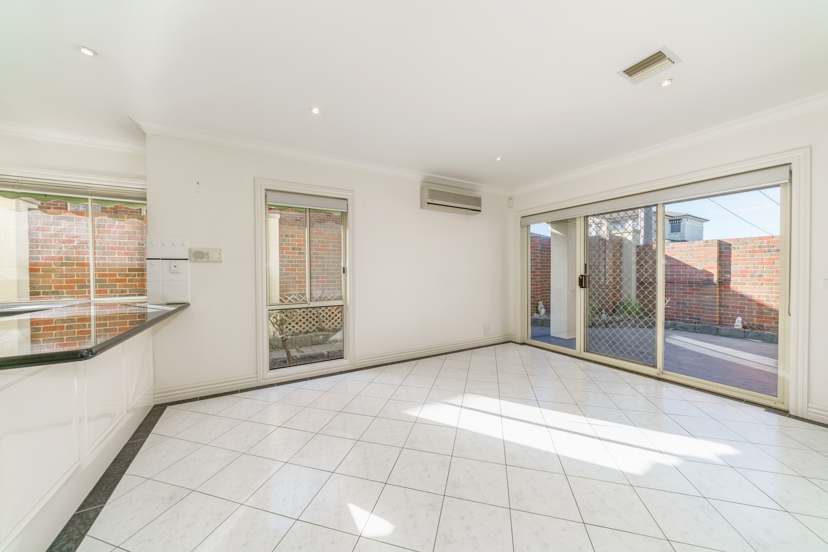1 Hawk Street, Doncaster East, VIC 3109, Doncaster East - Thumbnail 3