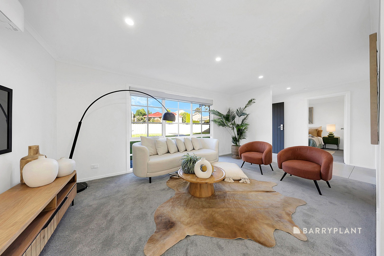 1 Hawkes Drive, Mill Park, VIC 3082 - Thumbnail 2 - 12/09/2025