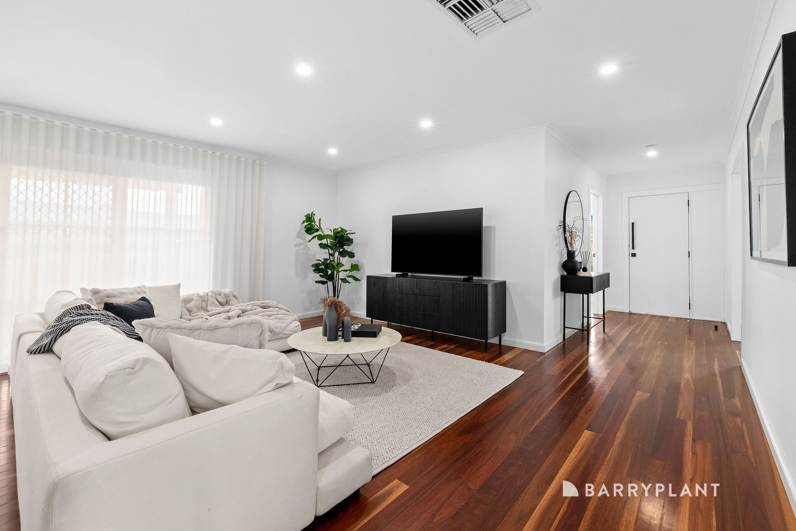 1 Hawthorn Court, Mill Park, VIC 3082, Mill Park - Thumbnail 7