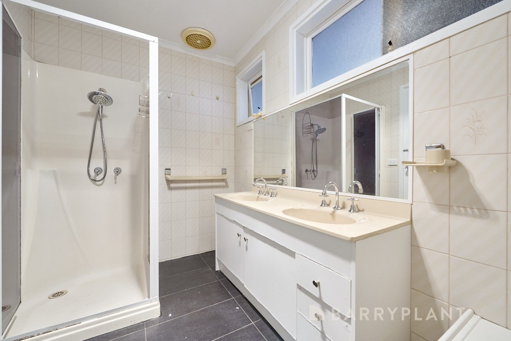 1 Heatherdew Close, Endeavour Hills, VIC 3802, Endeavour Hills - Thumbnail 6