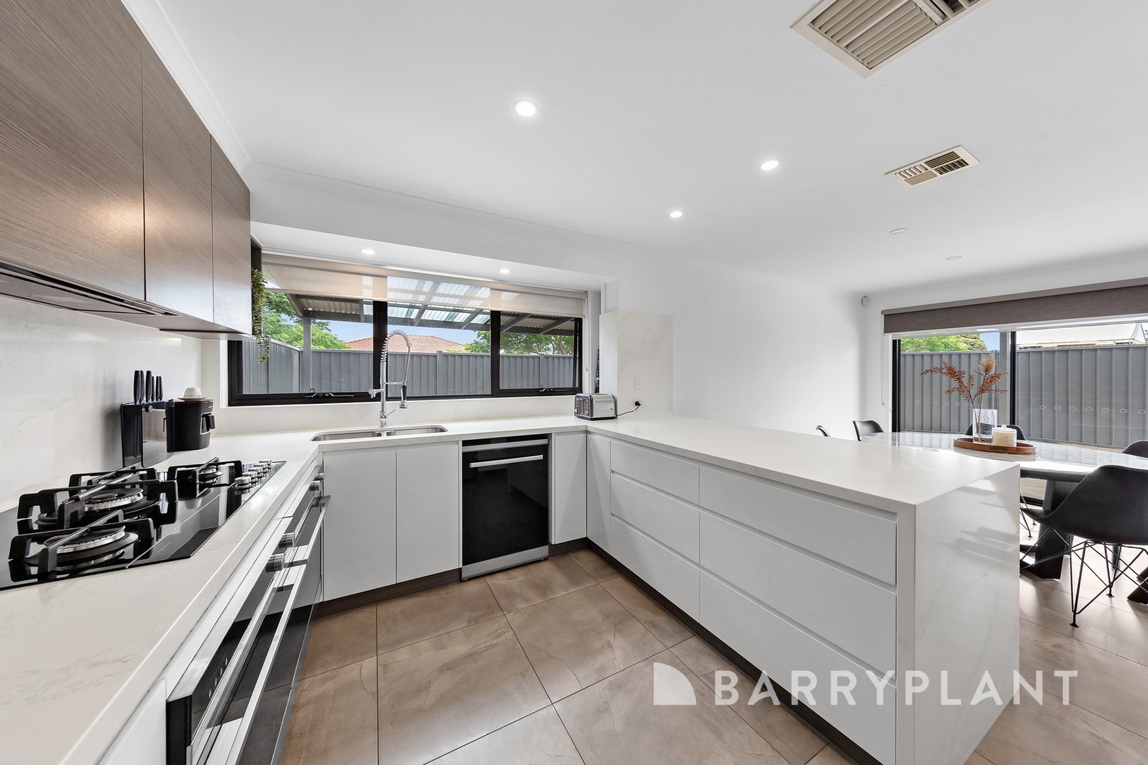 1 Herald Walk, Kings Park, VIC 3021, Kings Park - Thumbnail 8
