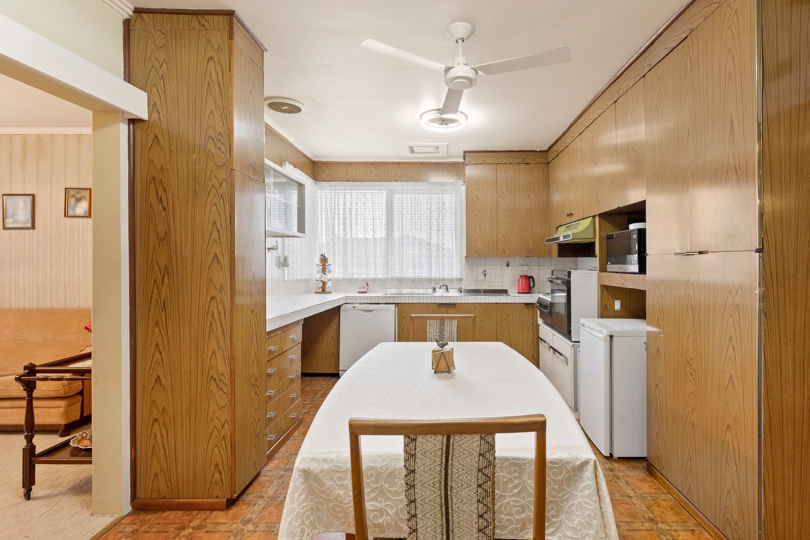 1 Highlands Avenue, Airport West, VIC 3042, Airport West - Thumbnail 4