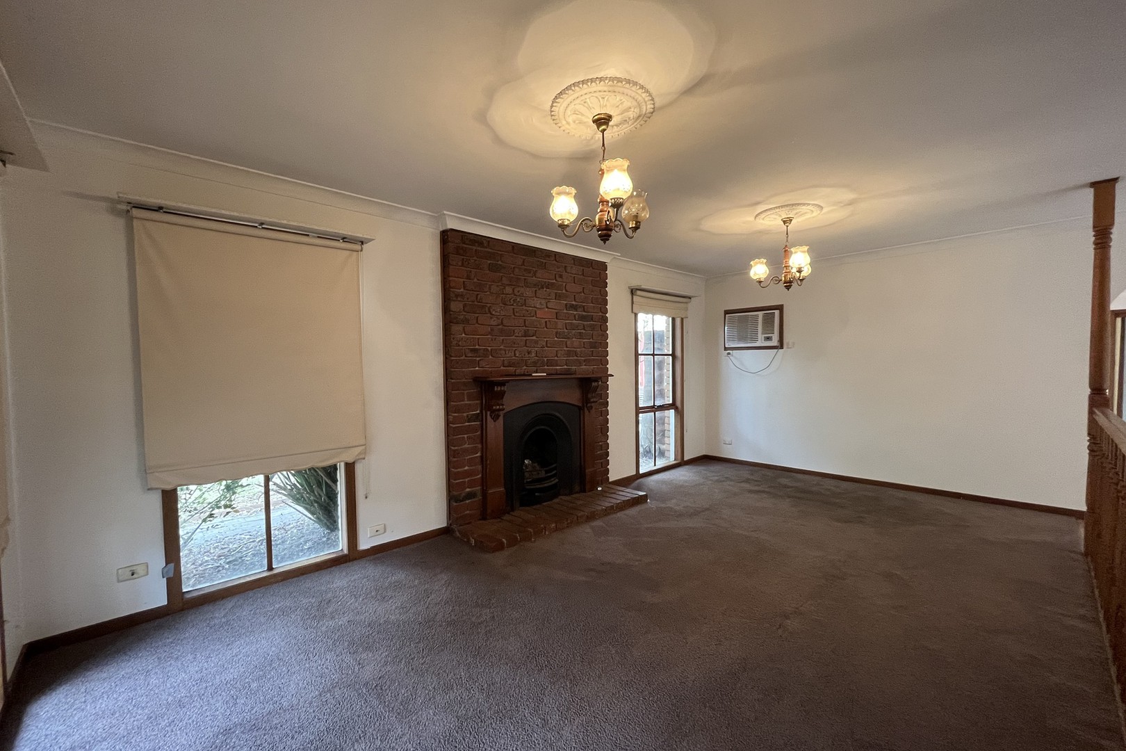 1 Hollydale Close, Berwick, VIC 3806, Berwick - Thumbnail 3