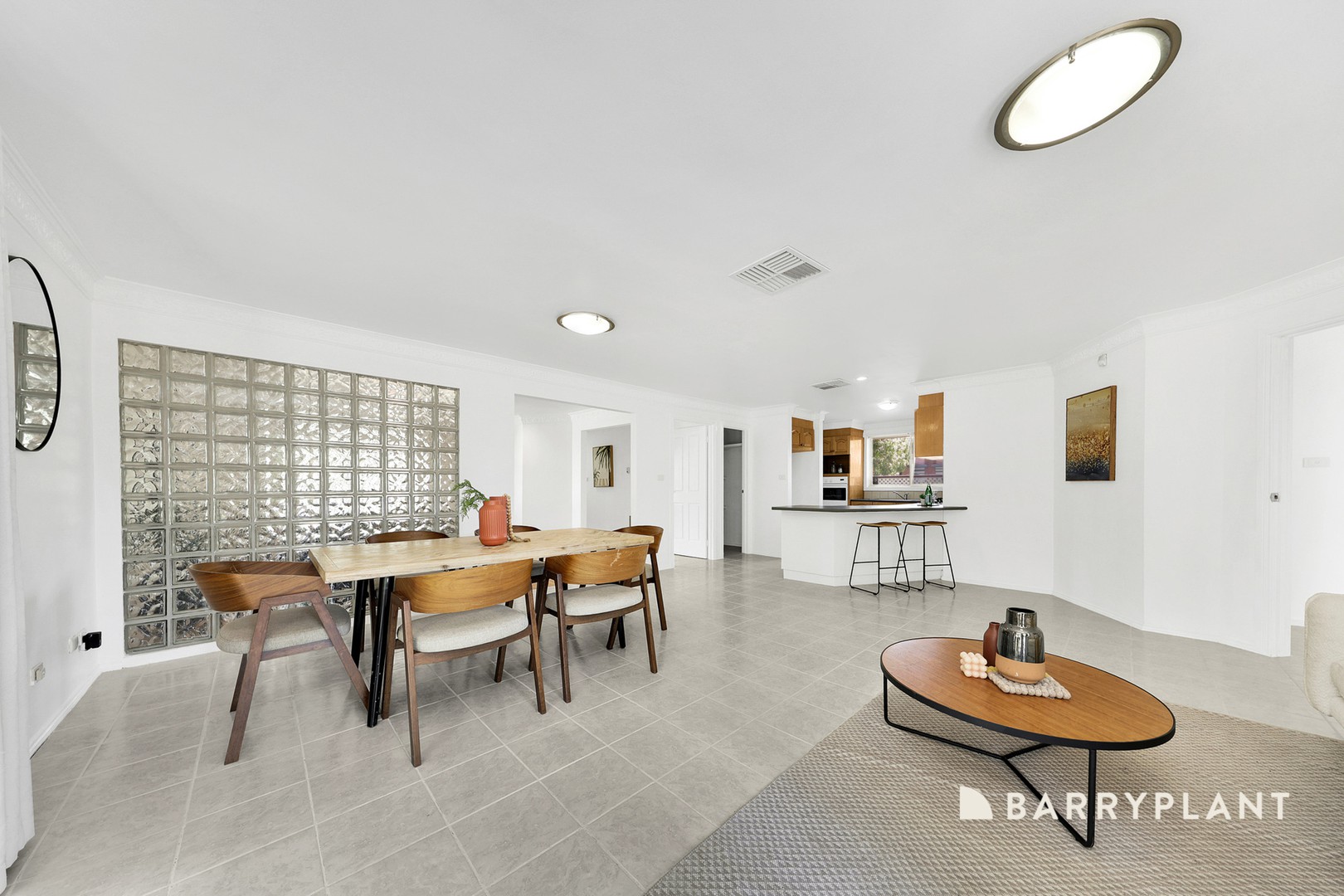 1 Honeysuckle Court, Mill Park, VIC 3082, Mill Park - Thumbnail 3