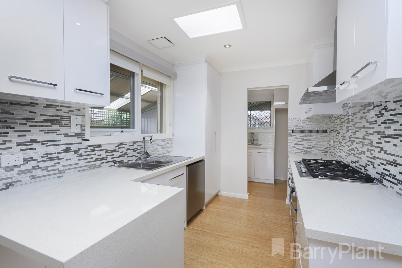 1 Hovell  Street, Deer Park, VIC 3023, Deer Park - Thumbnail 4