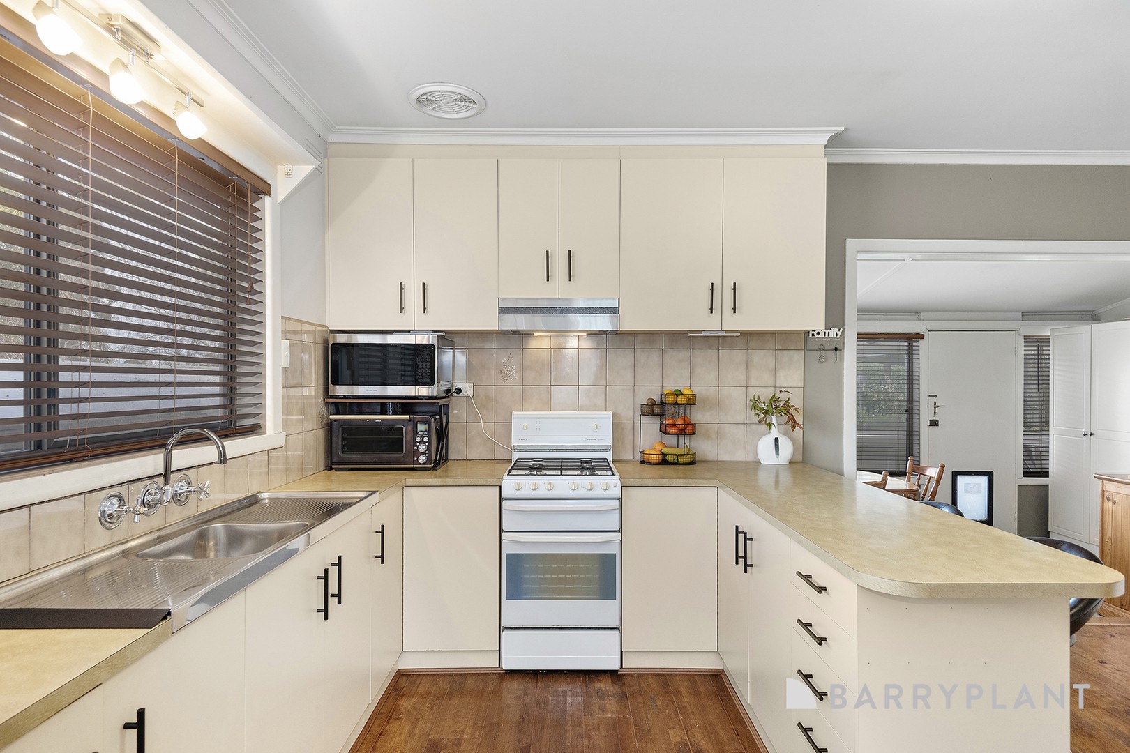 1 Hudson Street, Beaconsfield, VIC 3807 - Thumbnail 2 - 10/09/2026