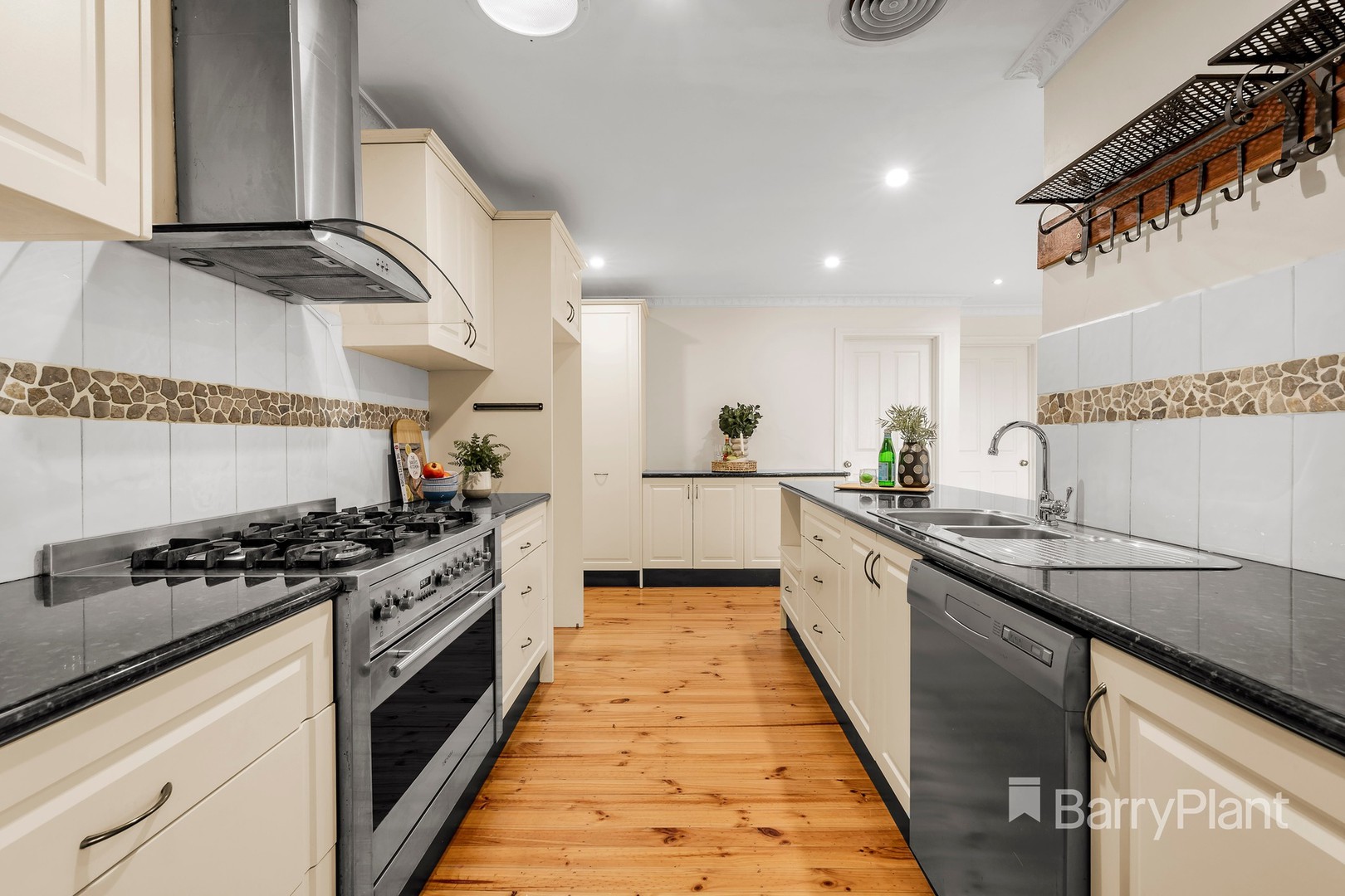 1 Hut Street, Whittlesea, VIC 3757, Whittlesea - Thumbnail 8