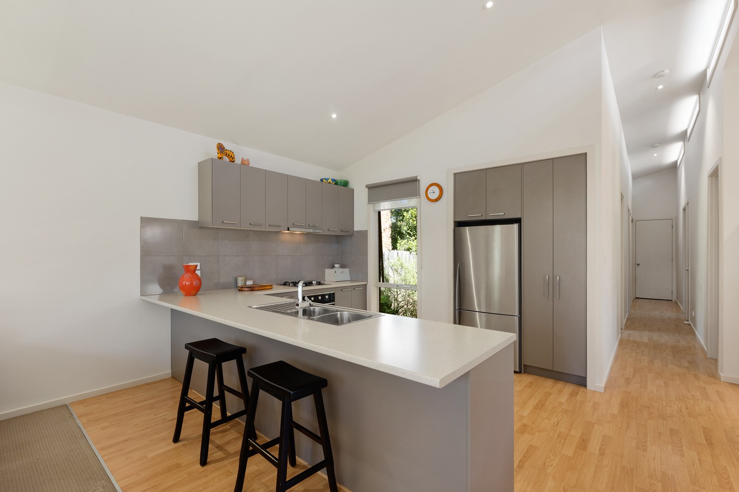 1 Innisfree Walk, Kilsyth, VIC 3137, Kilsyth - Thumbnail 4
