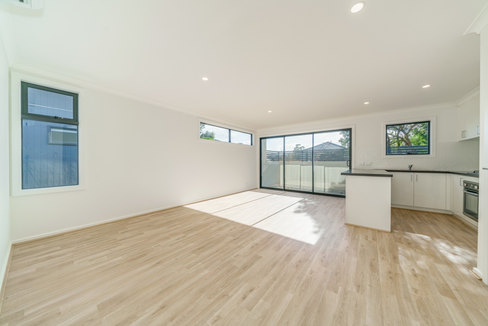 1 Isabella Place, Kilsyth, VIC 3137, Kilsyth - Thumbnail 7