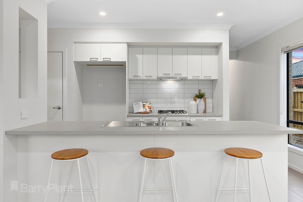 1 Isham Street, Point Cook, VIC 3030, Point Cook - Thumbnail 4