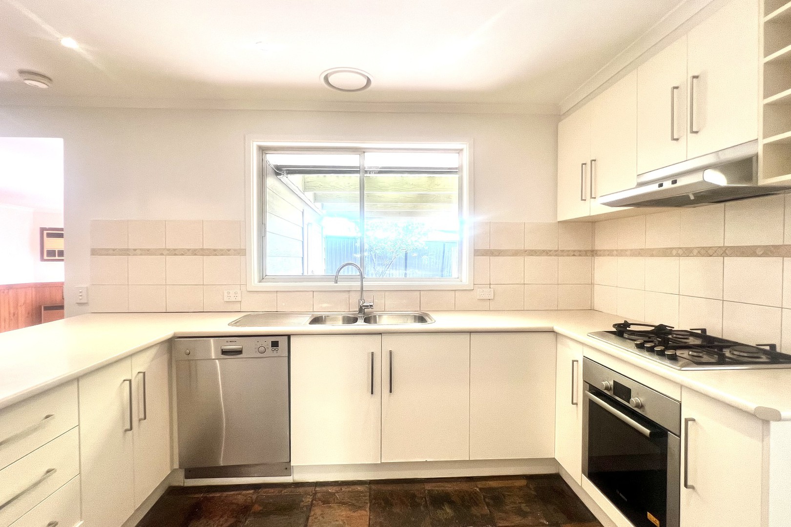 1 Itala Court, Keilor Downs, VIC 3038 - Thumbnail 2 - 26/02/2026