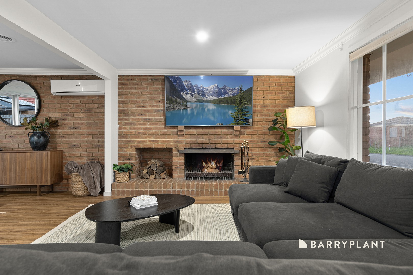 1 Janet Court, Narre Warren, VIC 3805, Narre Warren - Thumbnail 2