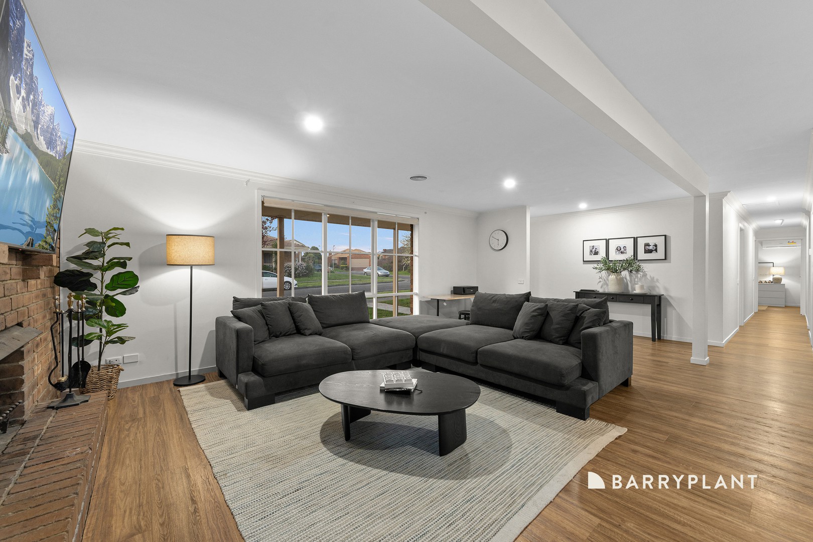 1 Janet Court, Narre Warren, VIC 3805, Narre Warren - Thumbnail 3