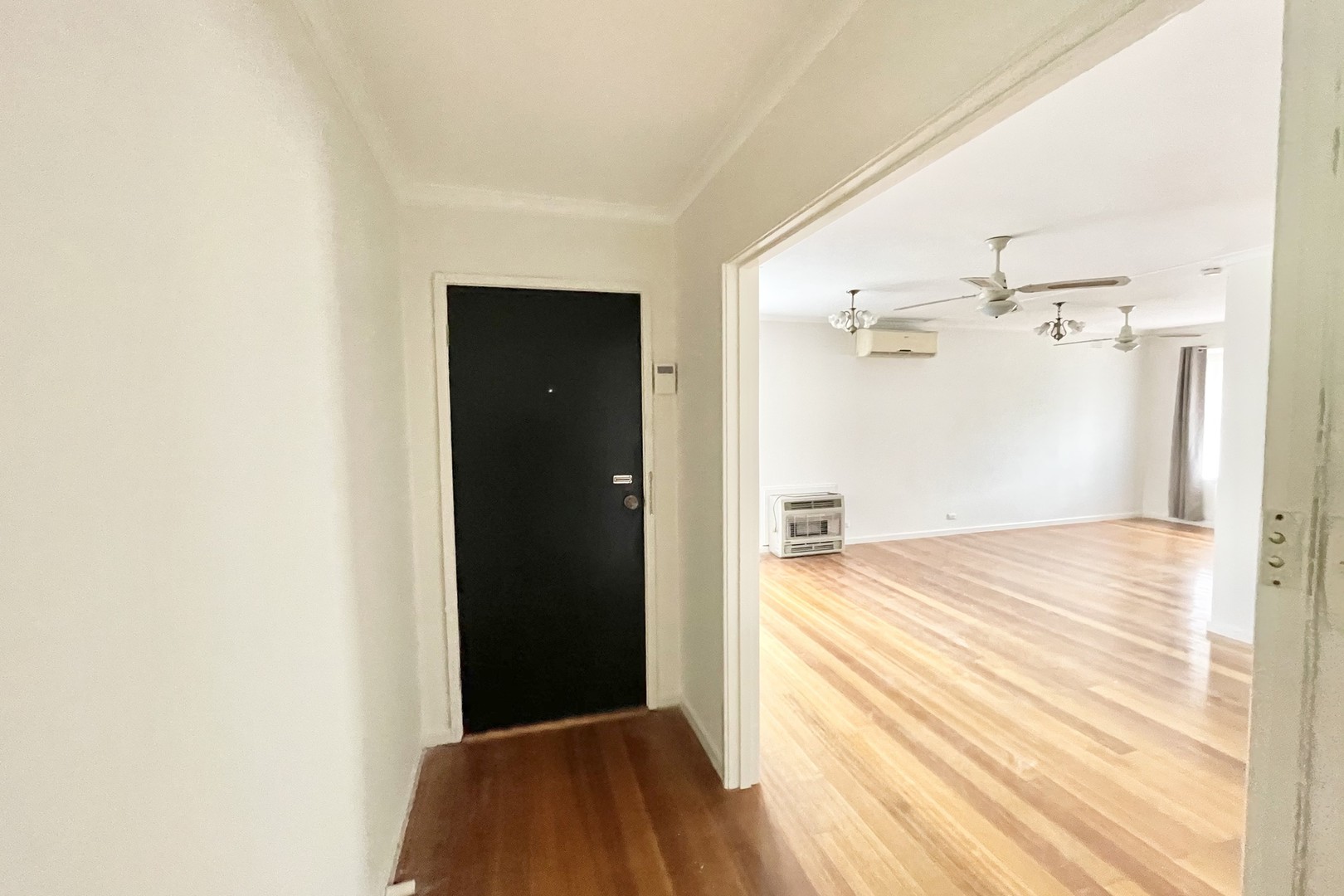 1 Joan Street, Melton, VIC 3337 - Thumbnail 2 - 25/11/2025