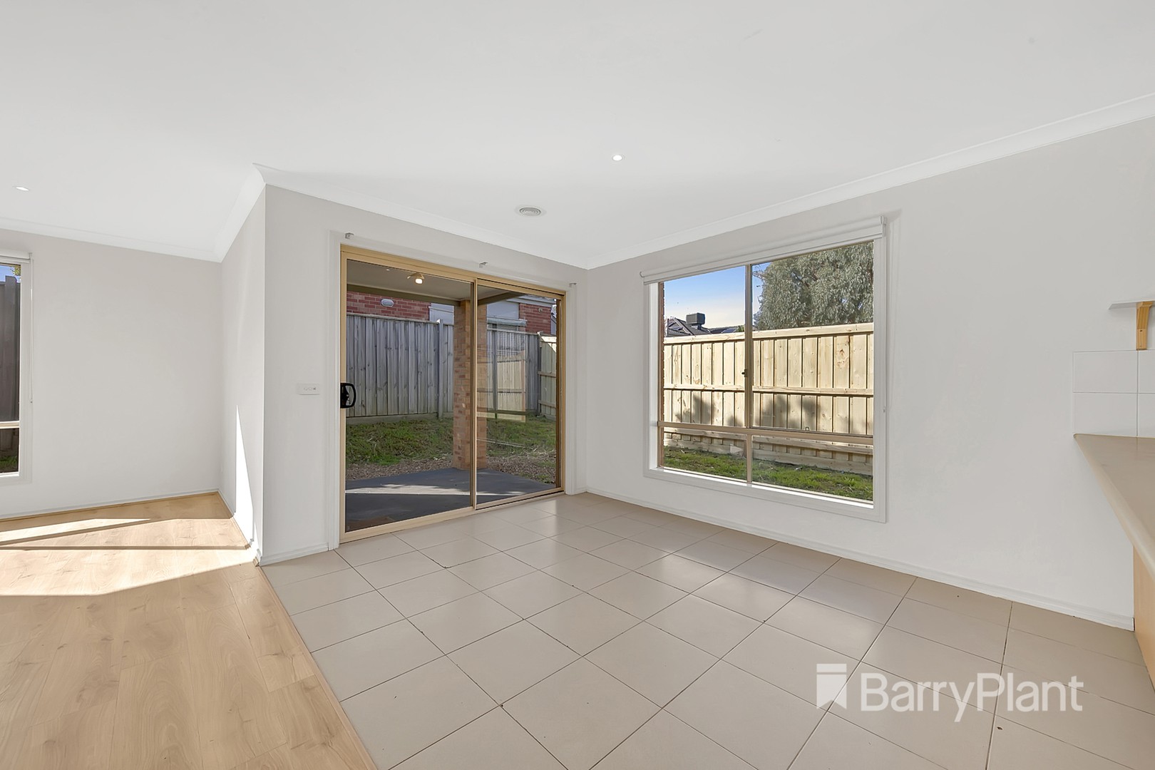 1 Kakadu View, South Morang, VIC 3752, South Morang - Thumbnail 4