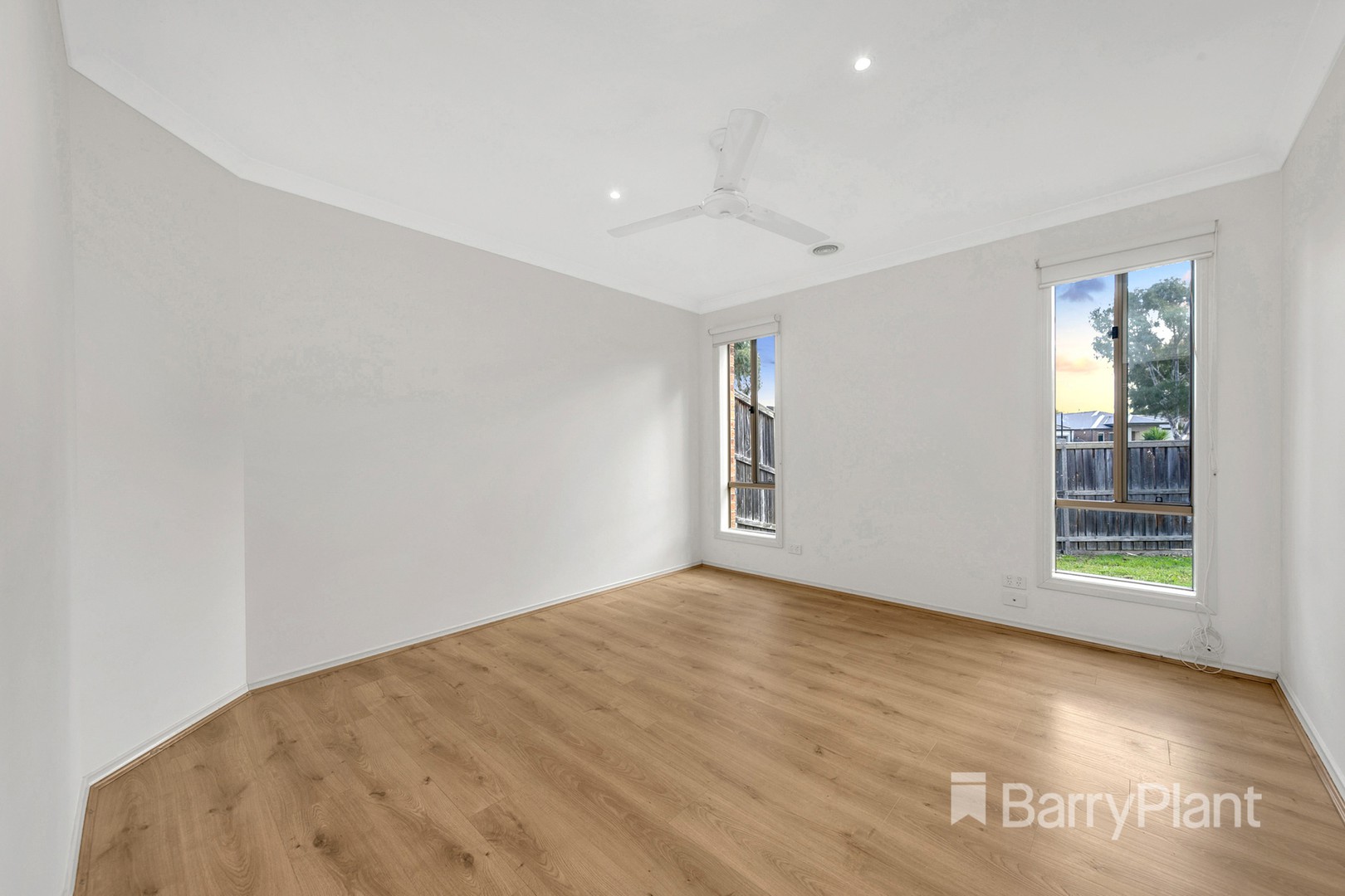 1 Kakadu View, South Morang, VIC 3752, South Morang - Thumbnail 7
