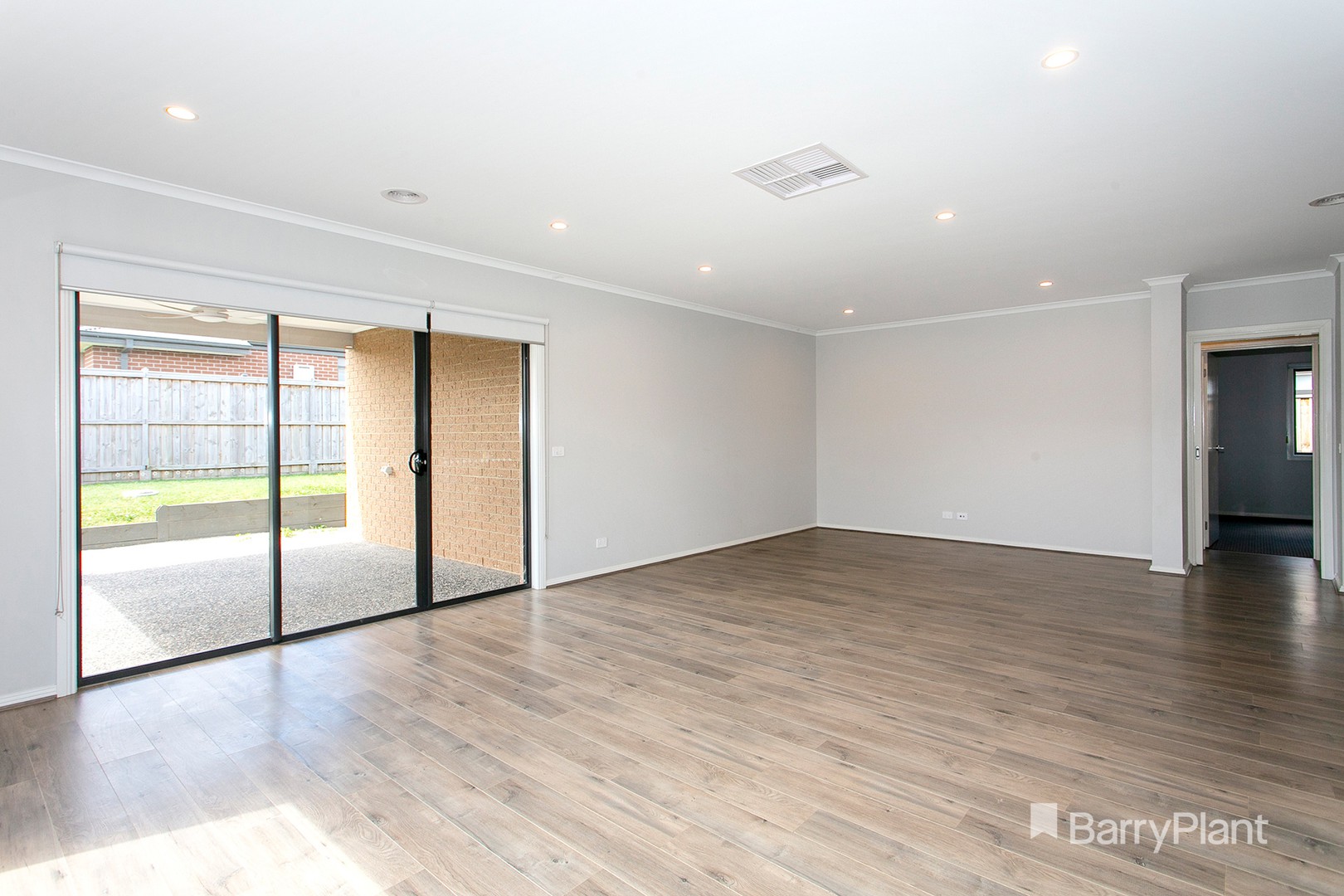 1 Kakoura Street, Drouin, VIC 3818 - Thumbnail 2 - 08/03/2023