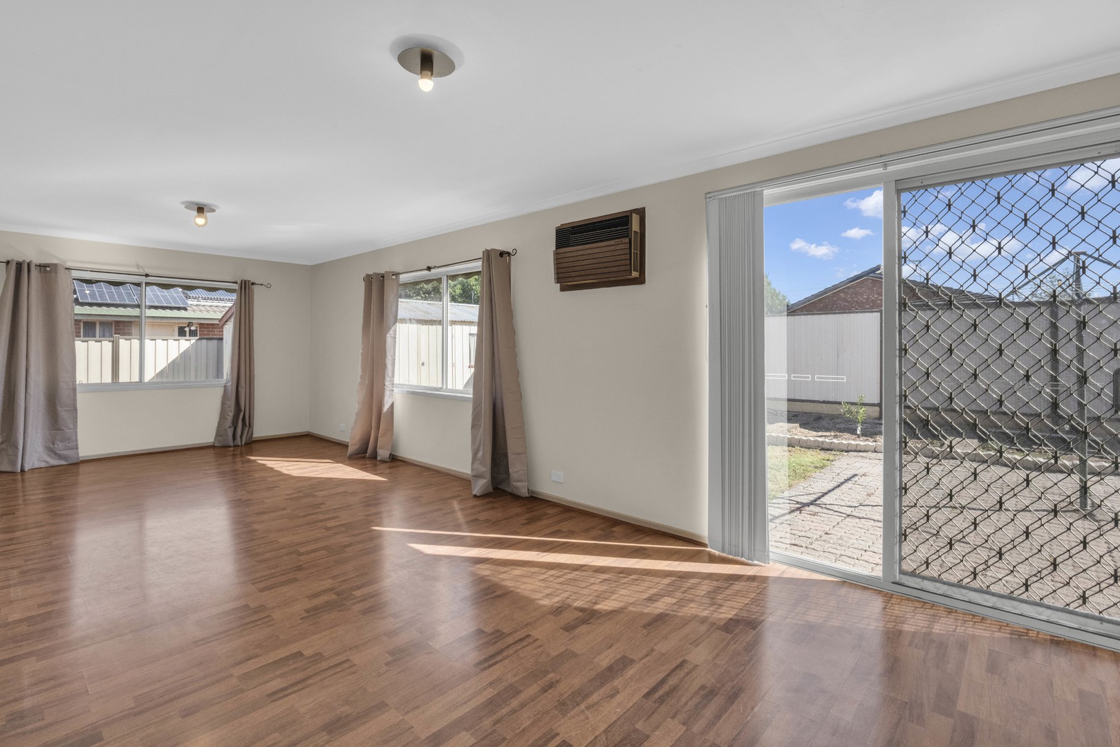 1 Keysborough Street, Craigieburn, VIC 3064, Craigieburn - Thumbnail 5