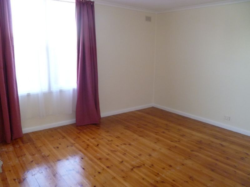 1 Kinnane Crescent, Sunshine, VIC 3020, Sunshine - Thumbnail 6