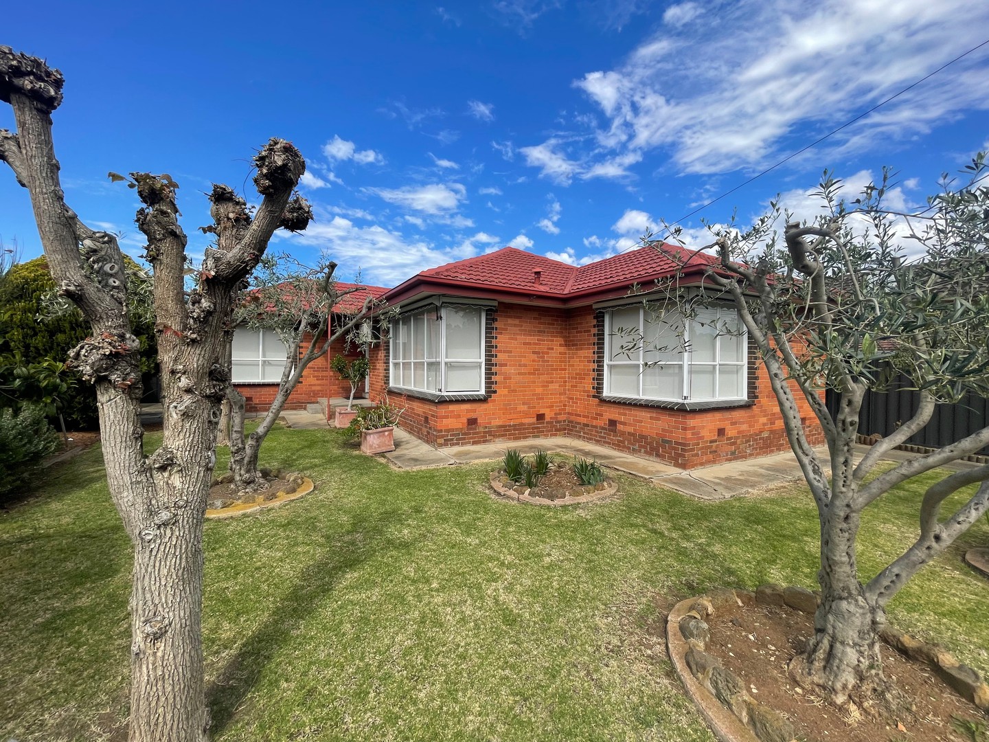 1 Kosky Street, Sunshine West, VIC 3020 - Thumbnail 1 - 13/05/2025