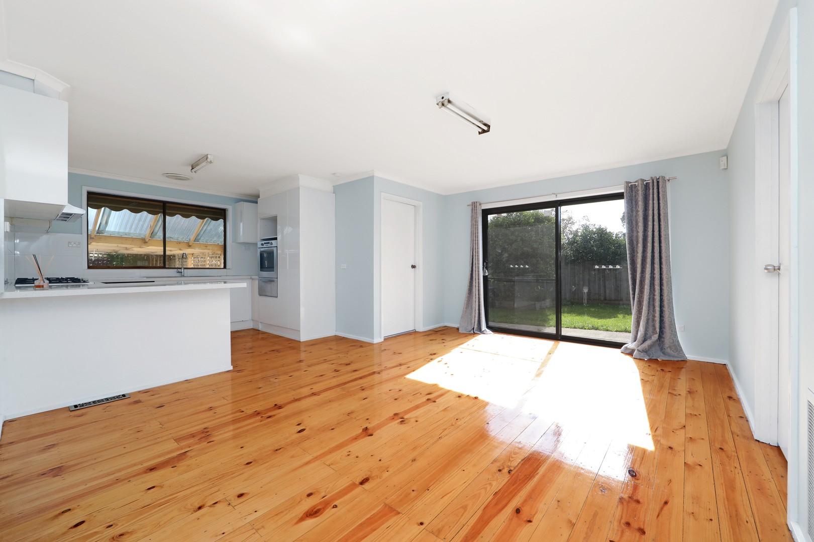 1 Lambourne Avenue, Rowville, VIC 3178 - Thumbnail 1 - 01/05/2026