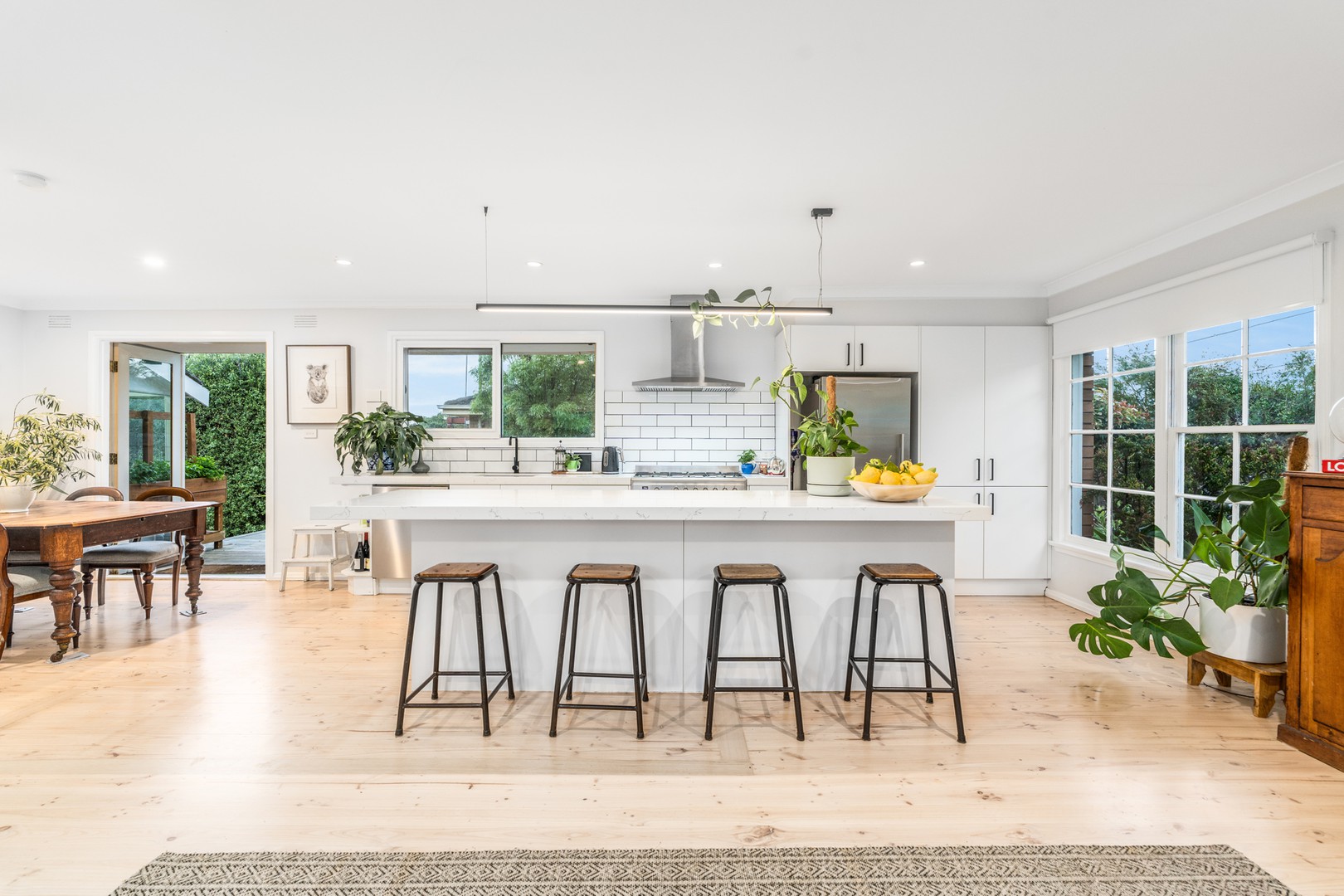 1 Landy Avenue, Highton, VIC 3216, Highton - Thumbnail 5